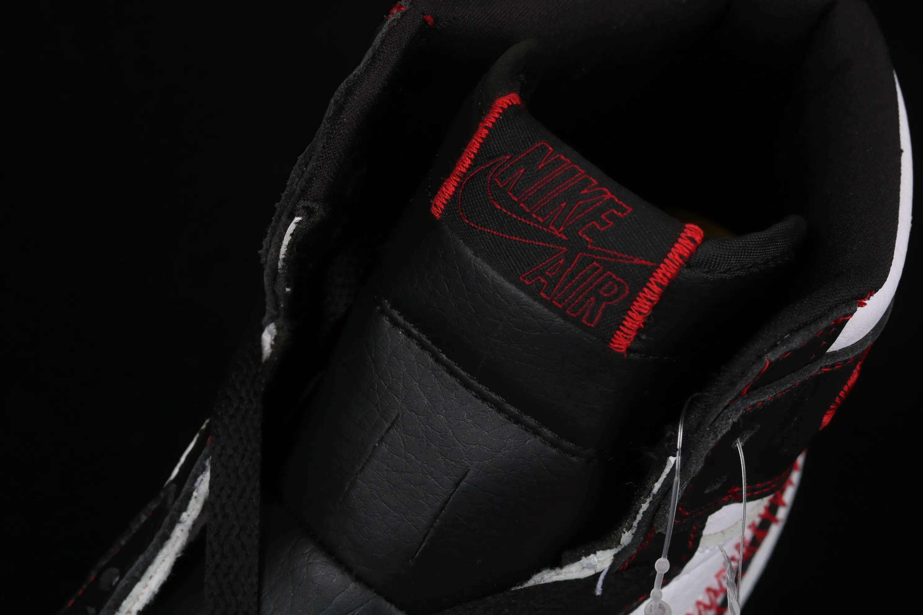 All categories Air Jordan Jordan series basketball shoes Air Jordan 1 High cost-effective version Air Jordan 1 "Dynamic Yellow" AJ1 black and white contrast stitching hook basketball shoes CD6579-071
